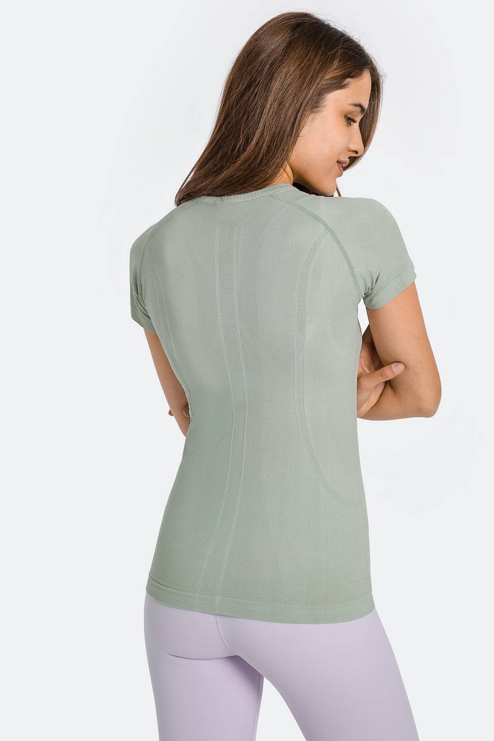 Round Neck Active T-Shirt for Workouts and Everyday Comfort