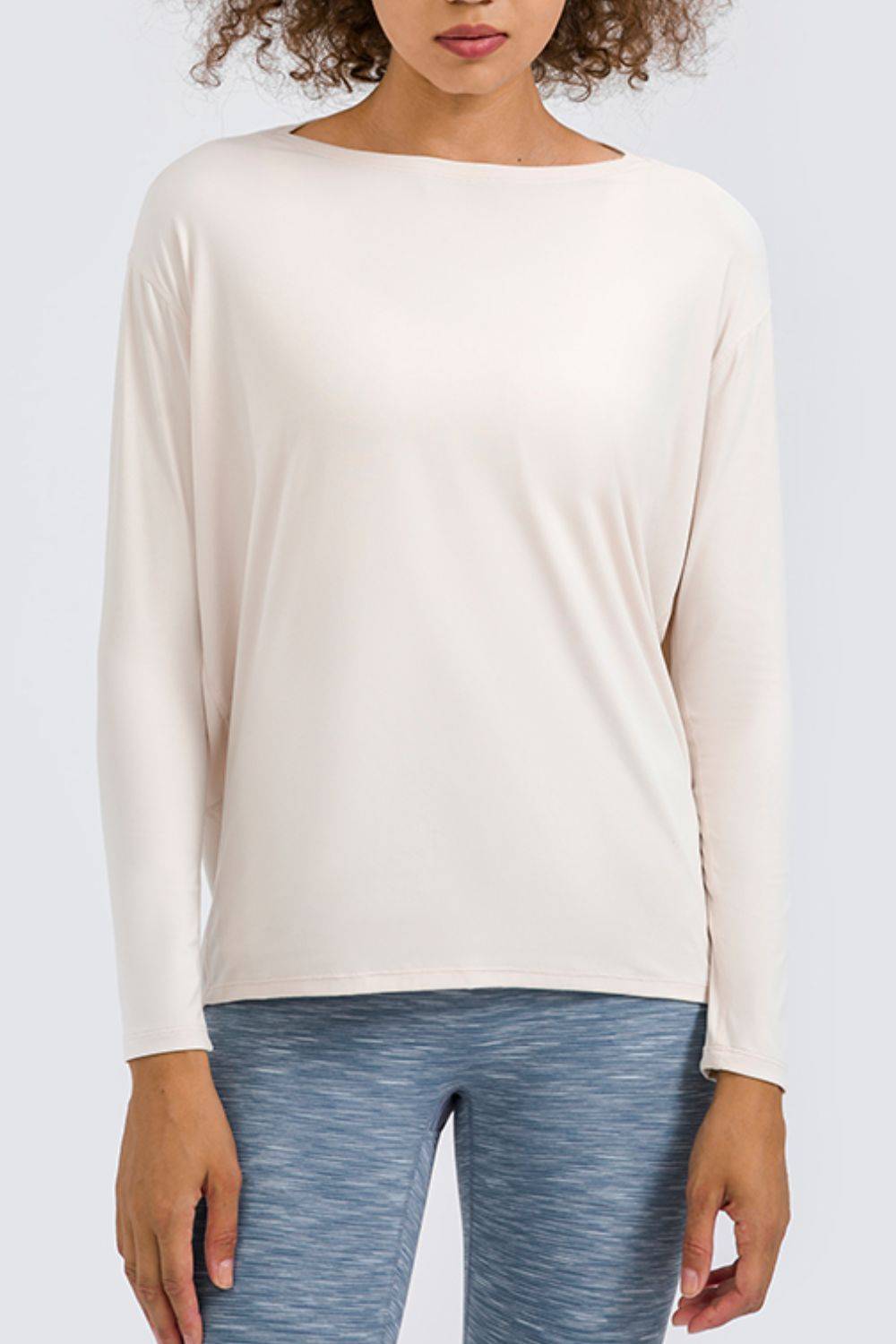 Loose Fit Active Top with Buttery-Soft Fabric and Relaxed Fit