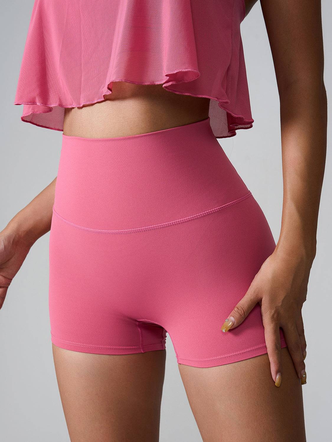 Sculpting High Waist Active Shorts Pocketed