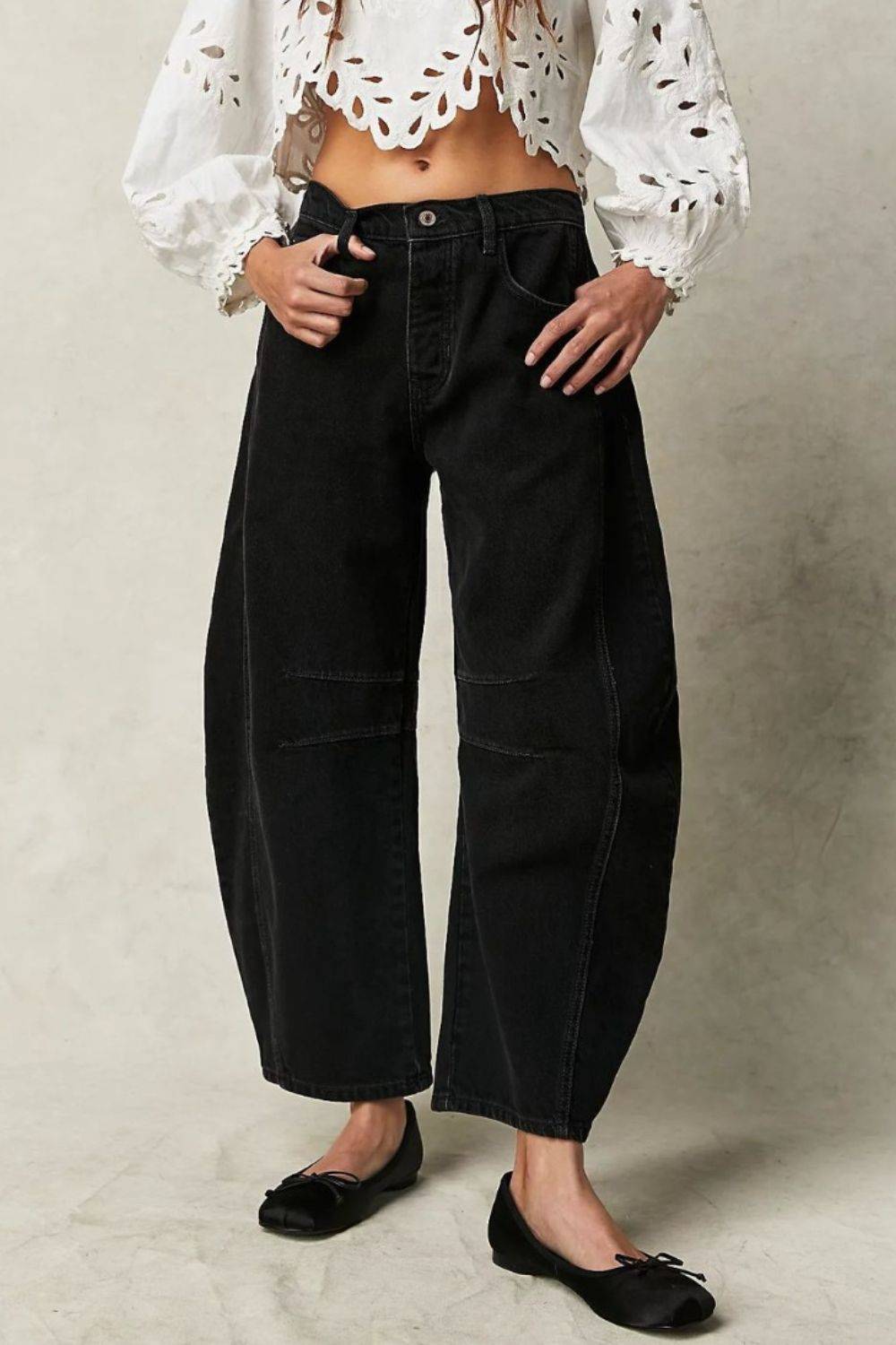 Wide Leg Barrel Jeans with Pockets | Timeless Wide-Leg Denim for Everyday Wear