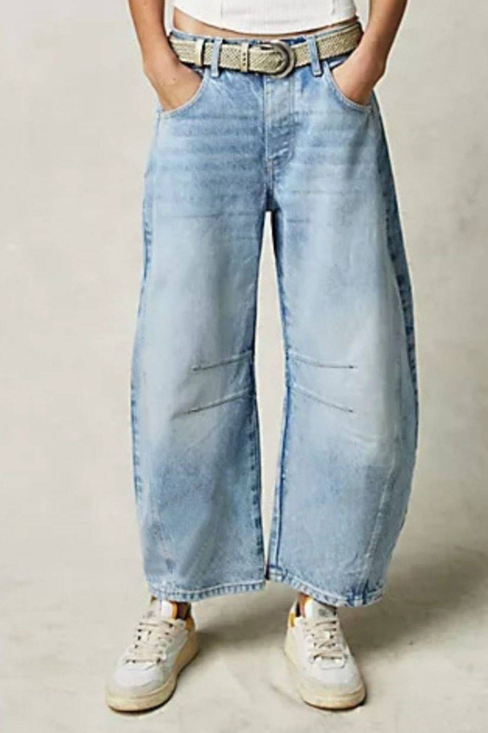 Wide Leg Barrel Jeans with Pockets | Timeless Wide-Leg Denim for Everyday Wear