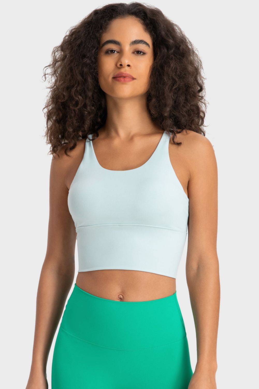 Chic Crisscross Back Ladder Sports Bra