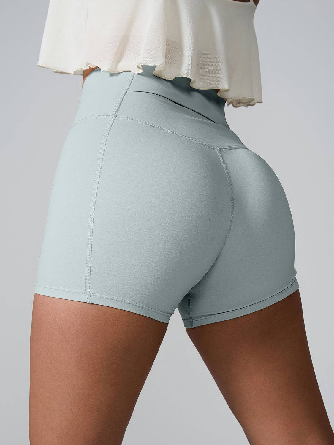 Sculpting High Waist Active Shorts Pocketed