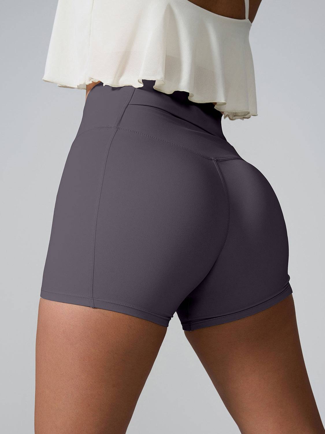 Sculpting High Waist Active Shorts Pocketed