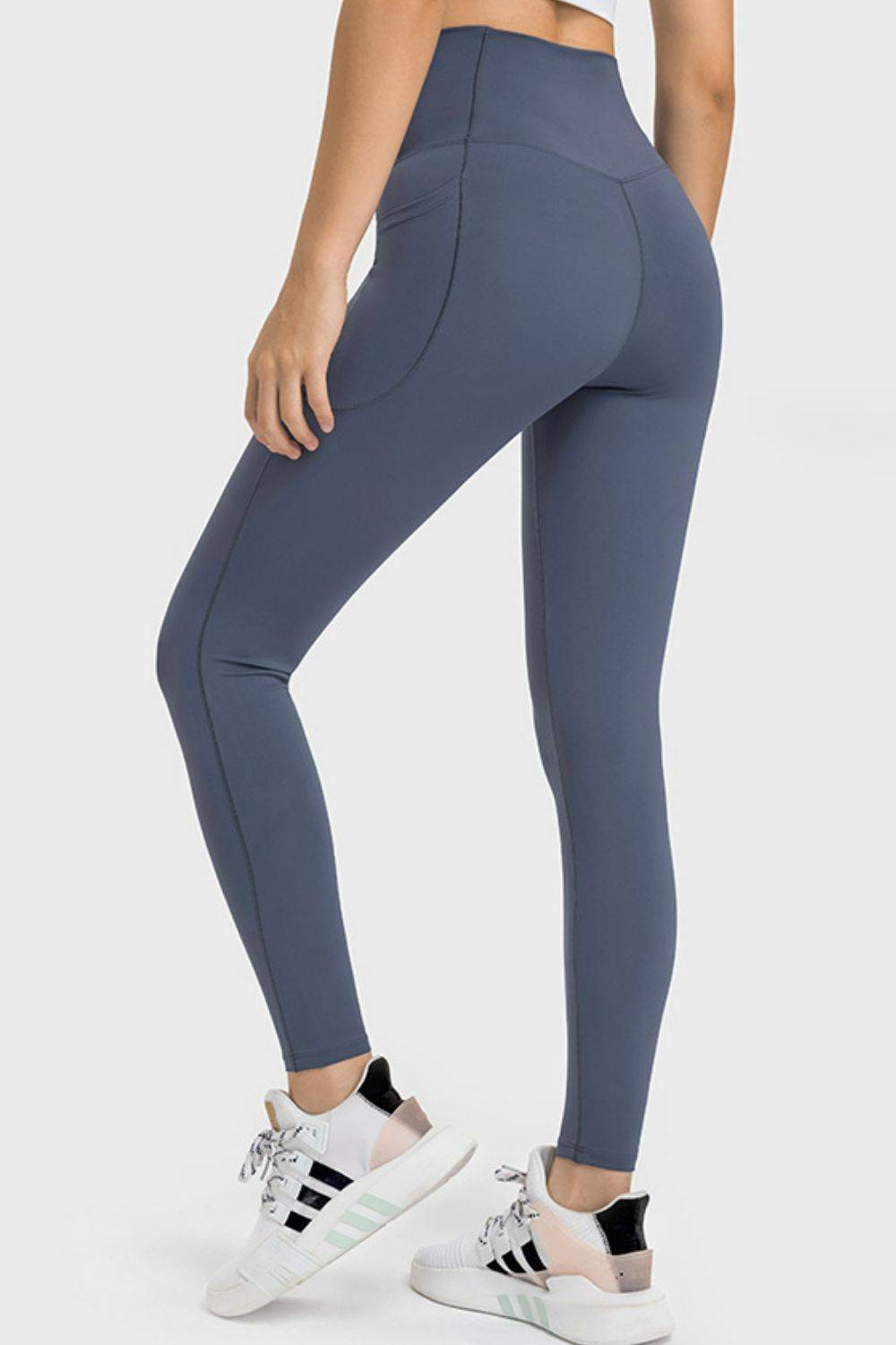 V-Waist Yoga Leggings with Pockets | Breathable &amp; Stretchy Design