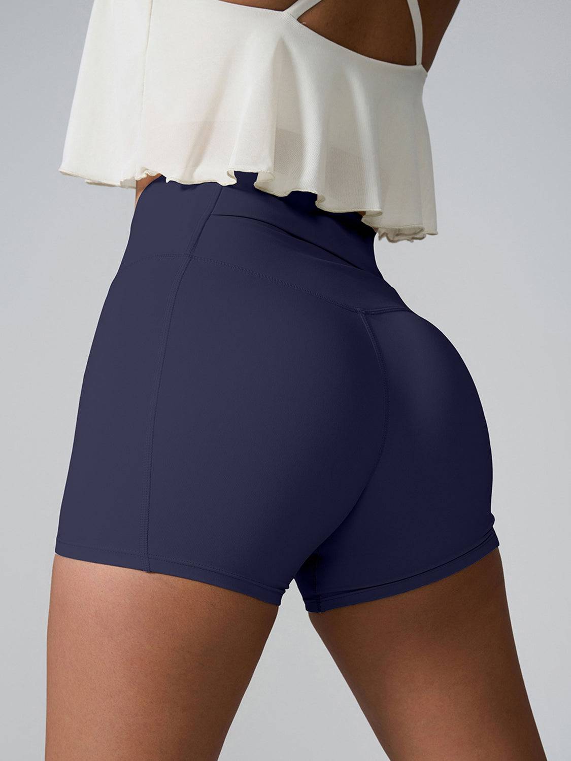 Sculpting High Waist Active Shorts Pocketed