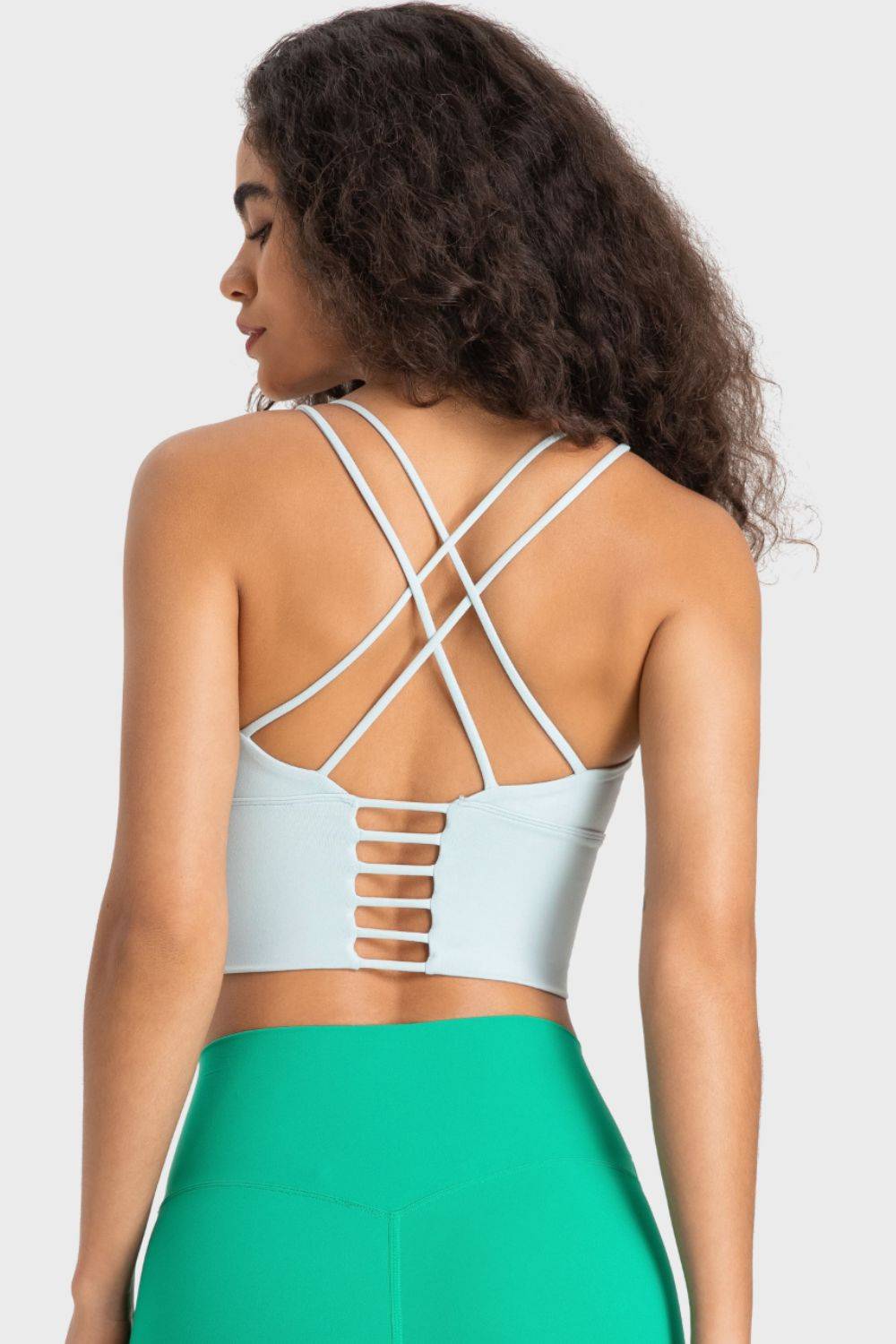 Chic Crisscross Back Ladder Sports Bra